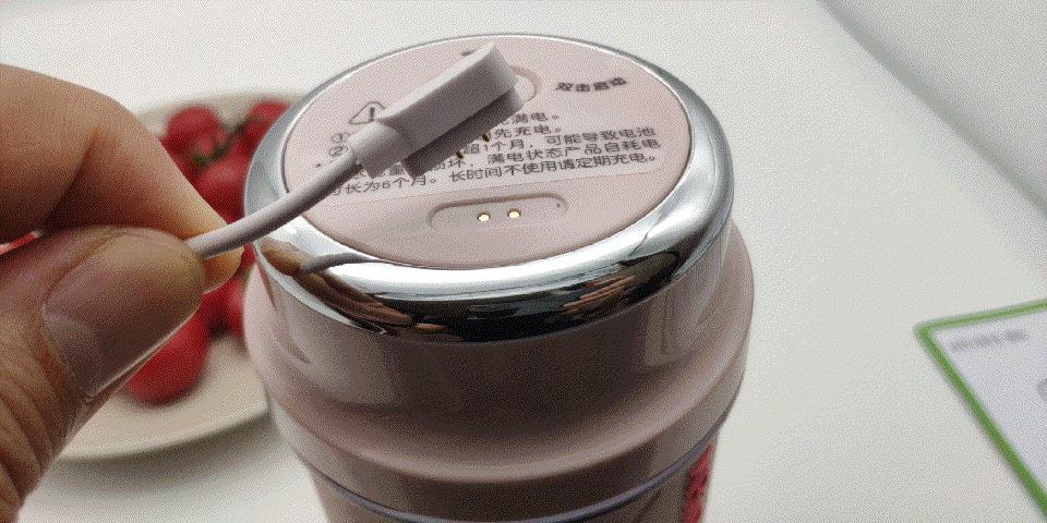 随身果汁榨汁杯,随身榨汁杯实用吗