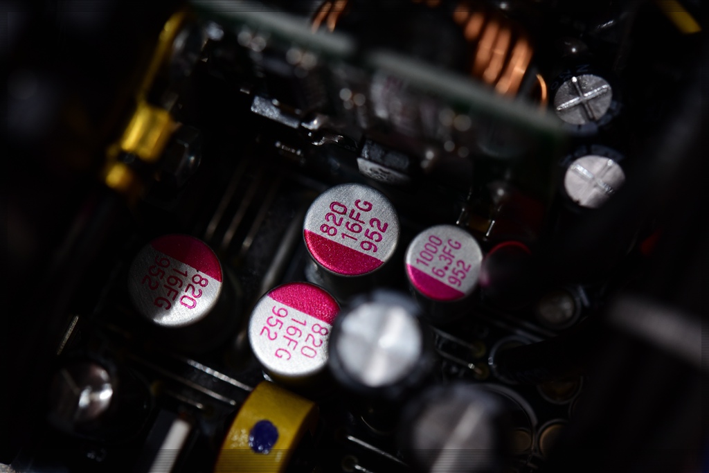 爱国者es650什么电容,爱国者yogo电源es650