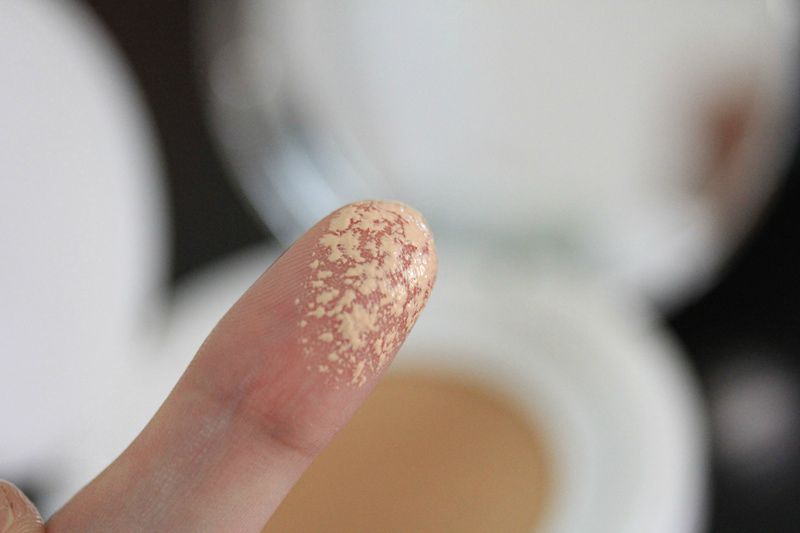 兰芝双层双效气垫粉霜测评,兰芝雪润气垫好不好