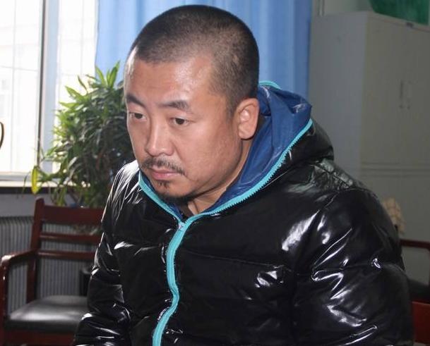 从“抢劫犯”到“黄金配角”，潜逃13年终落网，吉世光的戏剧人生