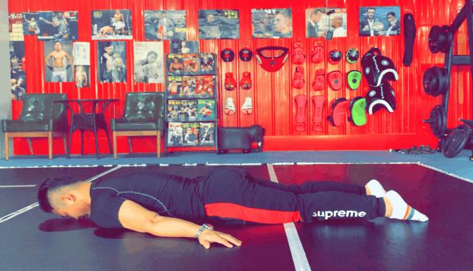 你以为的翘臀有可能是骨盆前倾,你以为的臀部训练