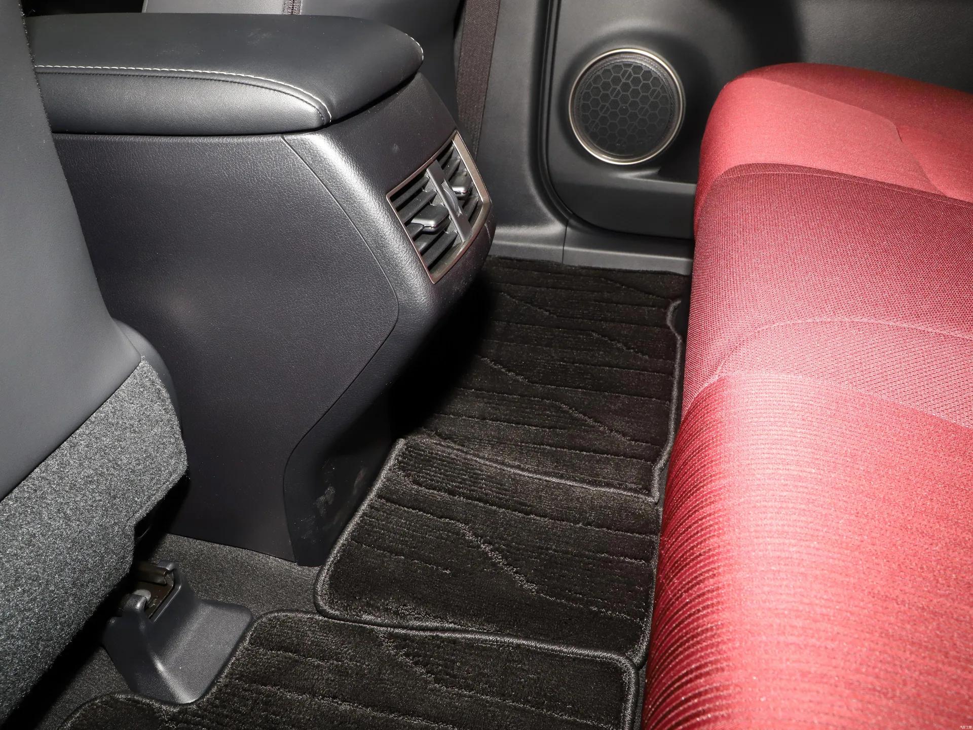 雷克萨斯nx200和丰田rav4,试驾雷克萨斯nx200锋行版