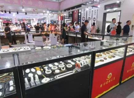 中国最坑的假珠宝,海外抢购珠宝骗局揭秘真相