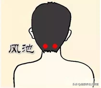 颈椎病引起的耳鸣按摩什么穴位,7大特效穴巧治颈椎病