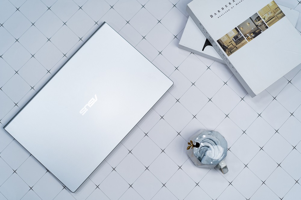 谁说轻薄本性能羸弱，VivoBook15就很能打