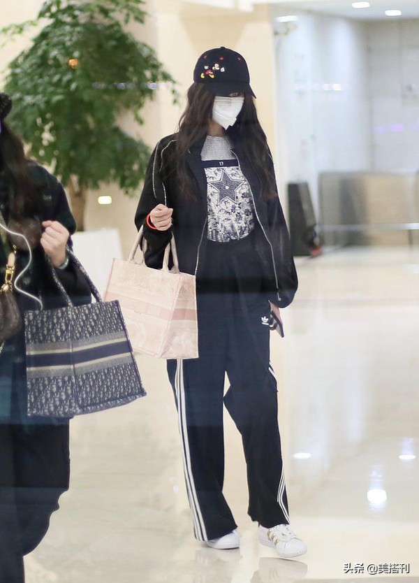 辣妈杨颖图片,杨颖时尚潮运动装