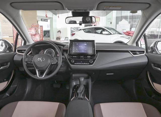 2021款卡罗拉跑长途真实感受,朗逸和卡罗拉2万公里后测试