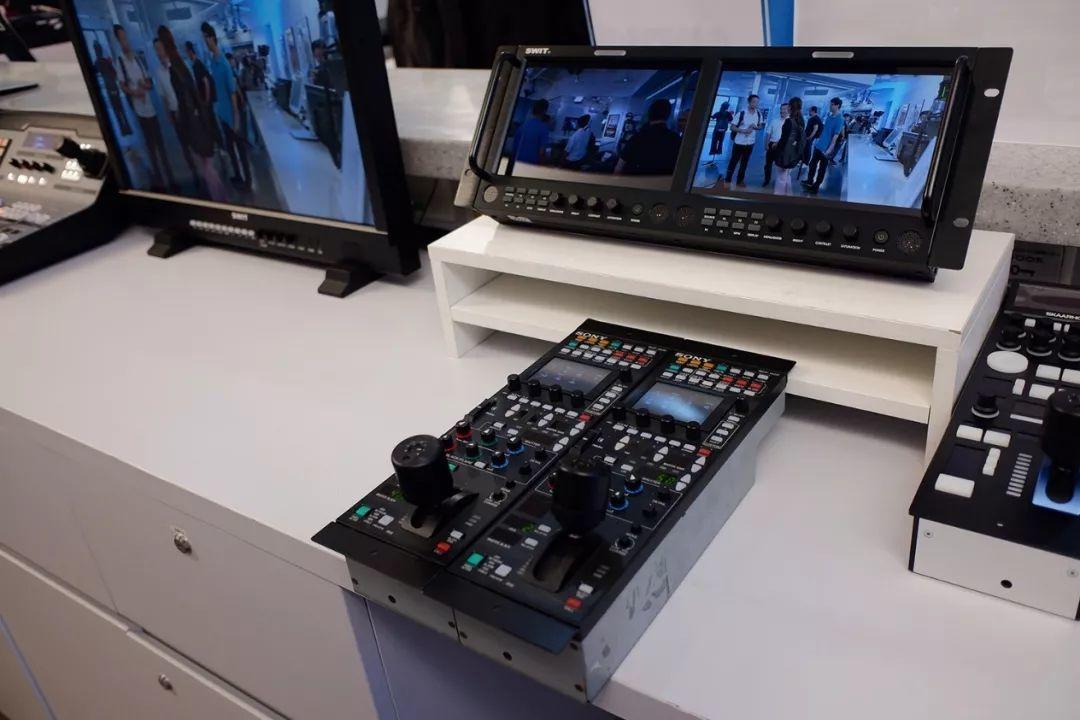 如何将阿莱电影摄影机变身现场直播讯道机