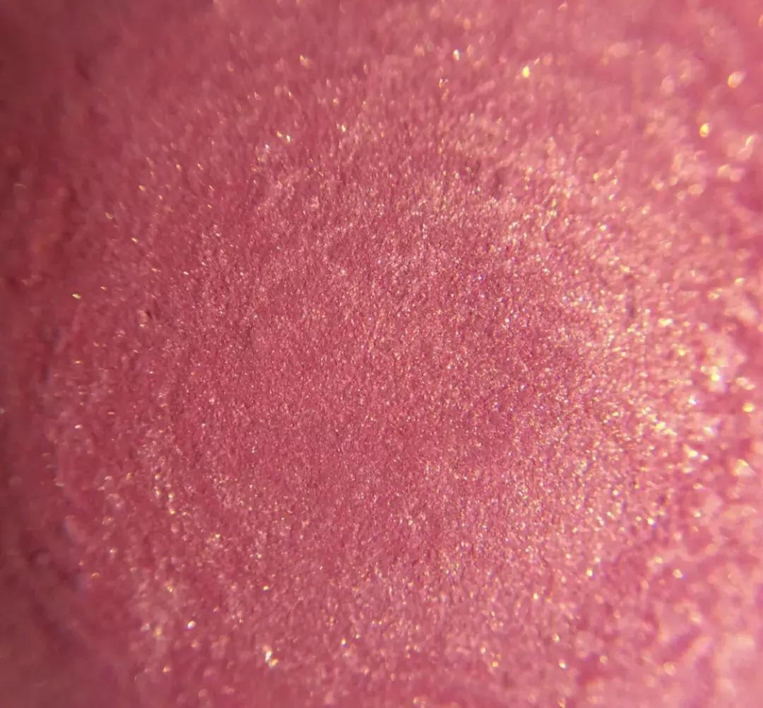 你用过的化妆品居然有百年历史，100年前睫毛膏竟然是渣男最爱？