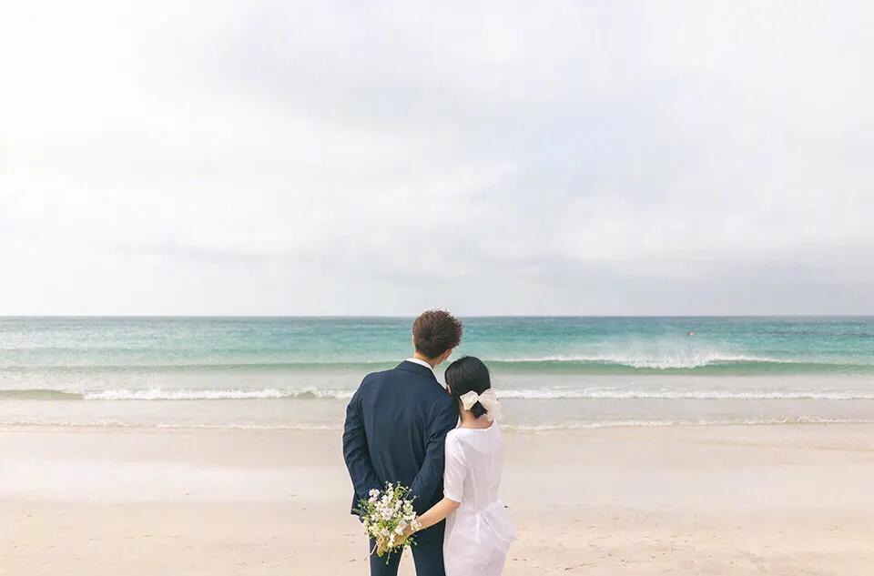 爱你的人会担心你的钱够不够用,真正爱你的人问你钱够不够用