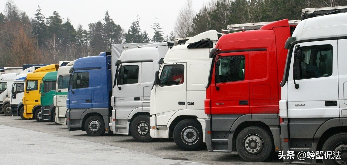 以案释法借车出事故责任谁负责,在停车场发生碰撞事故可报保险吗