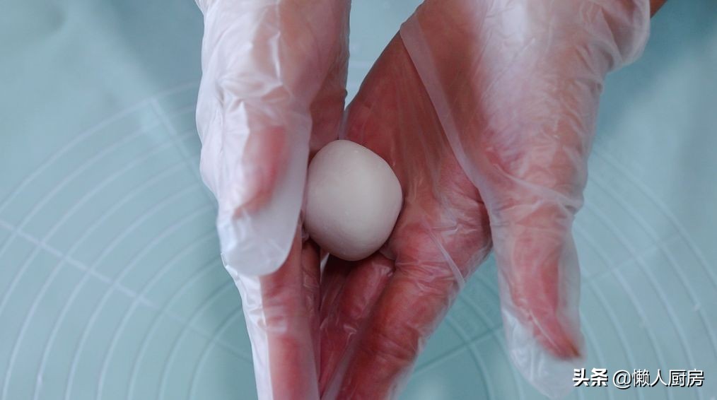 年糕不用微波炉用开水泡软吗,很好吃的年糕爆浆不用煮