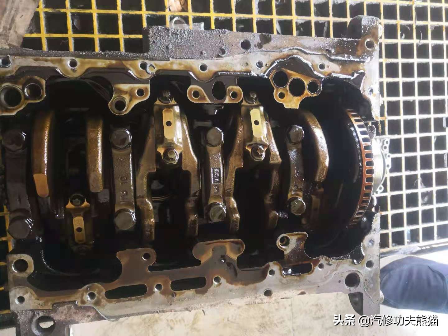 宁波地区奥迪a6烧机油,河源汽车烧机油维修