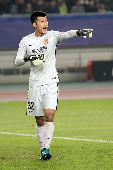 足球青训之阿贾克斯u13,大连毅腾足球俱乐部青训