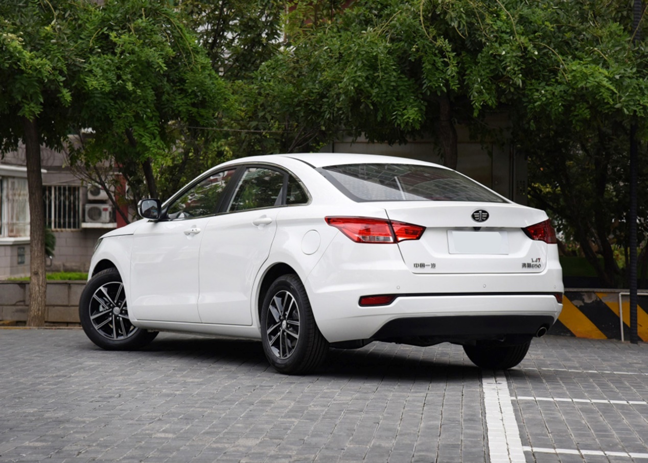 奔腾b502016新款视频,奔腾b502017款