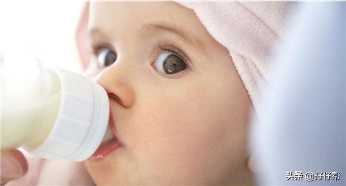 纯配方奶喂养,双胞胎纯母乳喂养