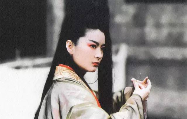 香港武侠电影三个女主,香港电影三个女主角古装