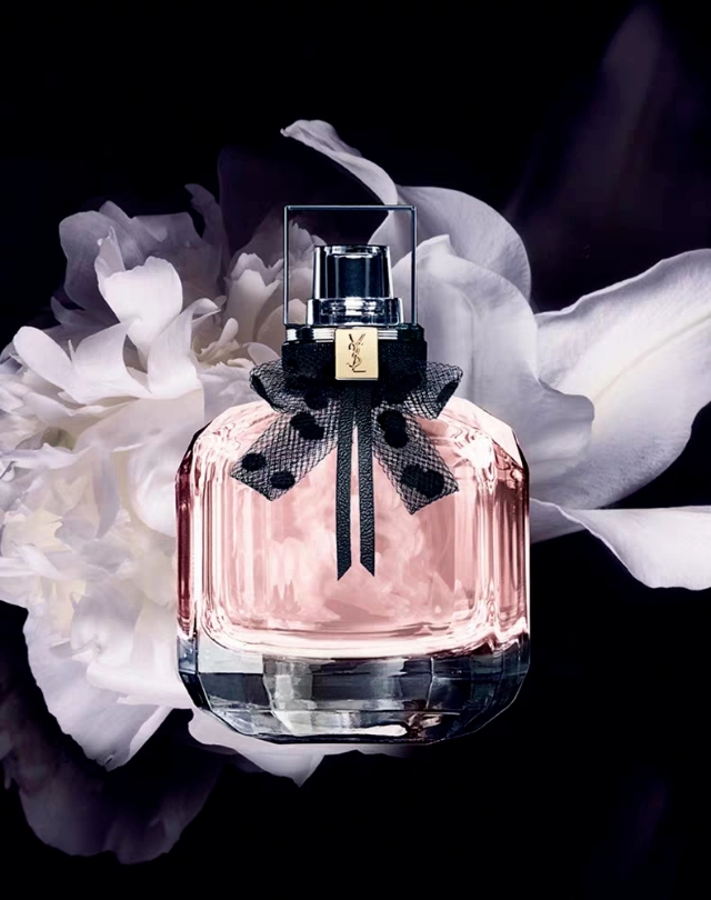 嗨！你和女神的距离真的远吗？其实就差一支合适的香水！