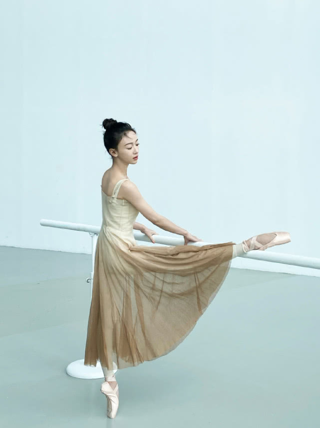 她们惊艳世人,她们惊艳了时光书籍