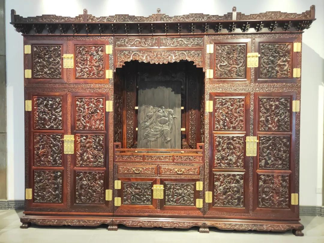 时代记忆：与工笔檀雕的不解情缘——木作雕刻大师薛爱民