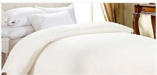 冬季选什么材质的被子便宜实惠,轻薄保暖被子哪个牌子最好最舒服