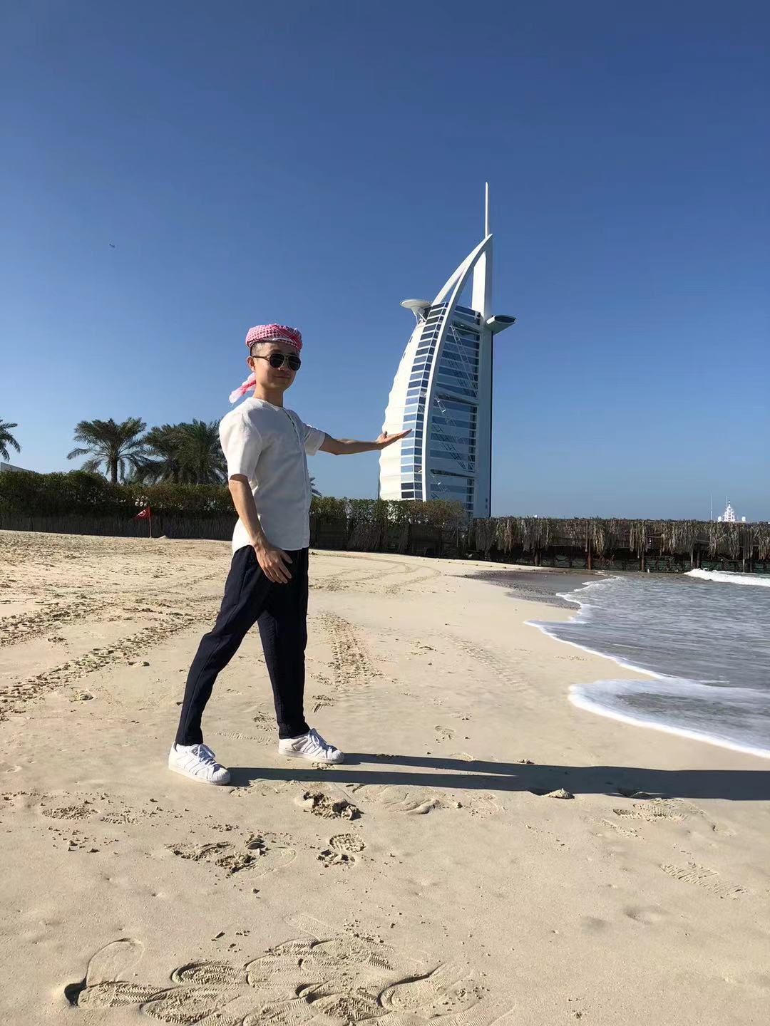 迪拜黄金市场如何砍价,迪拜街头买黄金