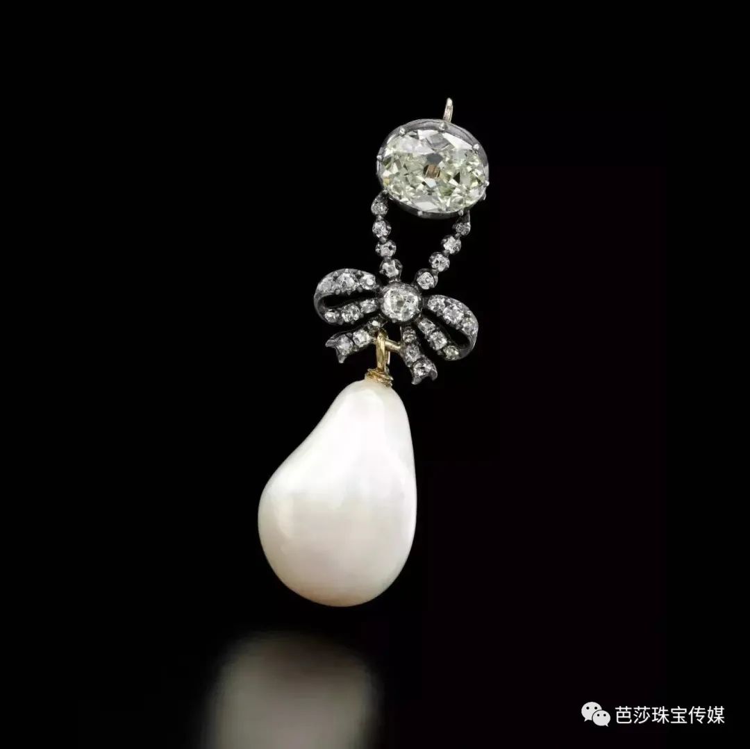 几百年来的时尚Icon们都狂种草的珠宝款就是它了！