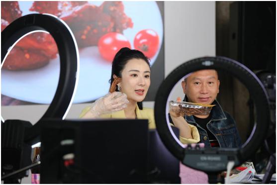 周黑鸭一只鸭的利润,黑鸭作坊成本仅三元