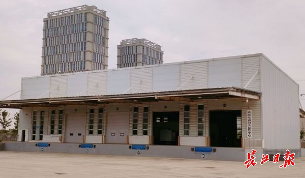 家门口的海淘,武汉跨境电商发货有人上门收货吗