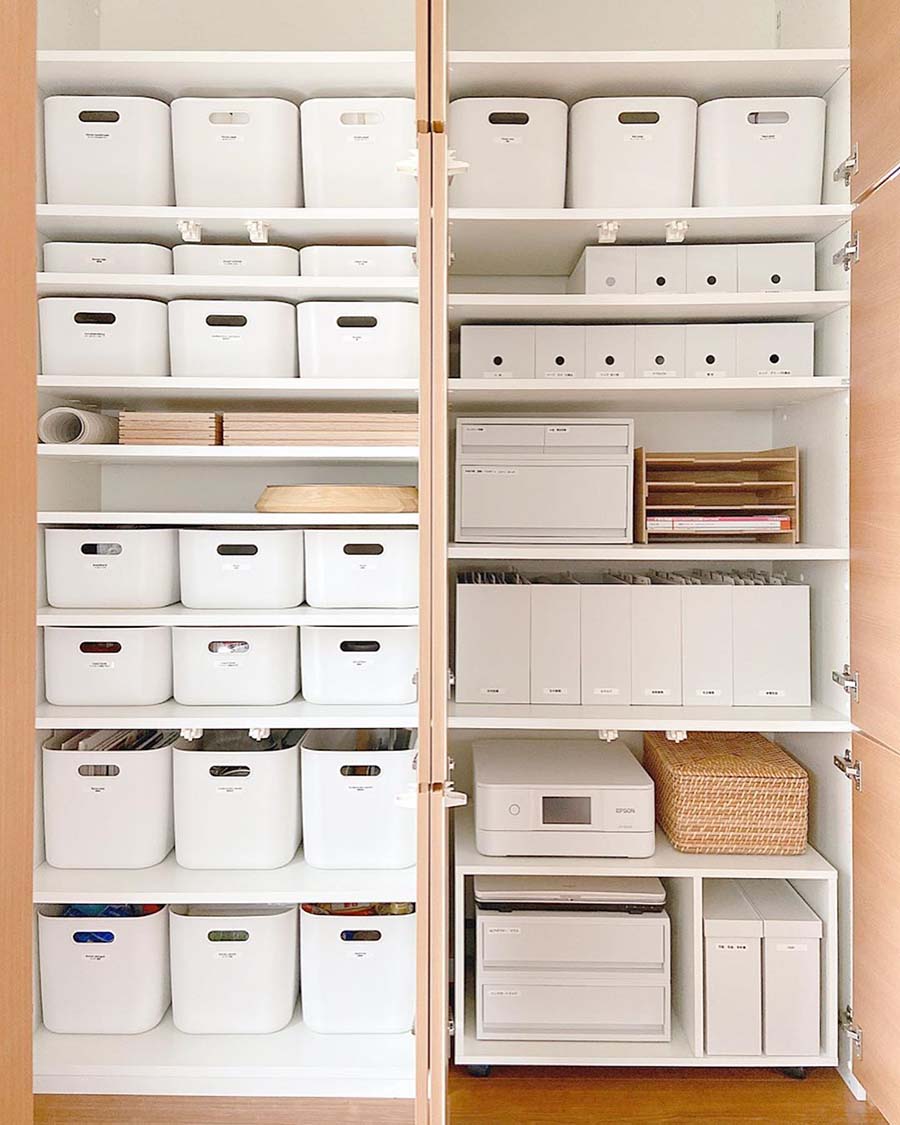 日本主妇极简收纳整理无印良品 (日本太太最爱用的十件收纳神器)