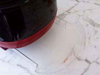 把饭做成汉堡,用鸡蛋做迷你汉堡好吃又好看