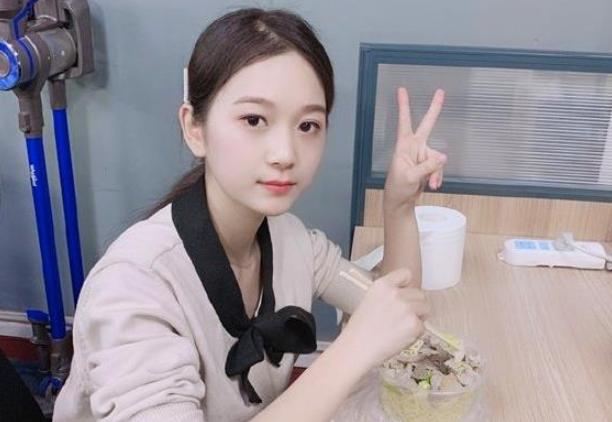 20岁网红董事长张曼如,23岁网红董事长张曼如