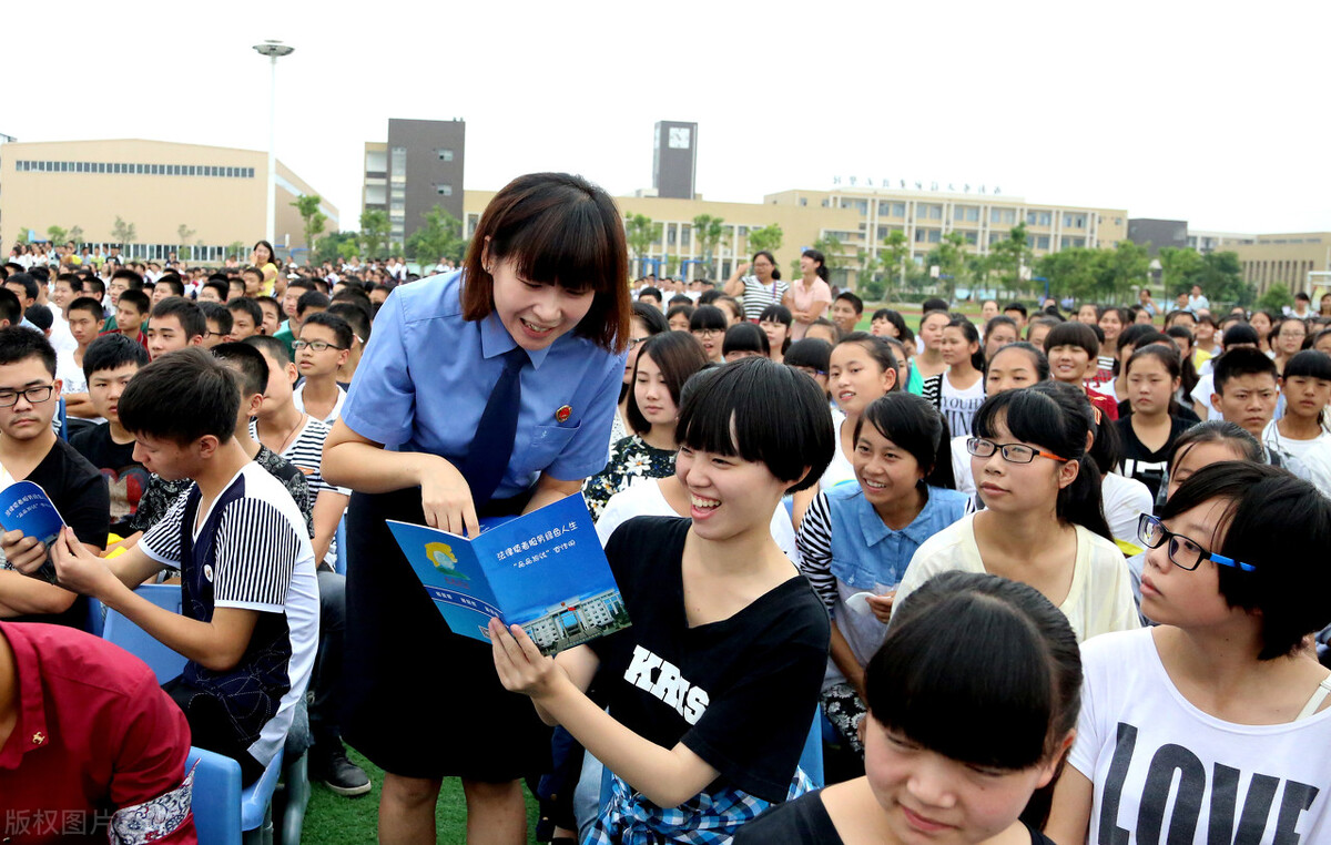 进入检察院工作的途径有哪些,检察院新入职人员工作感受