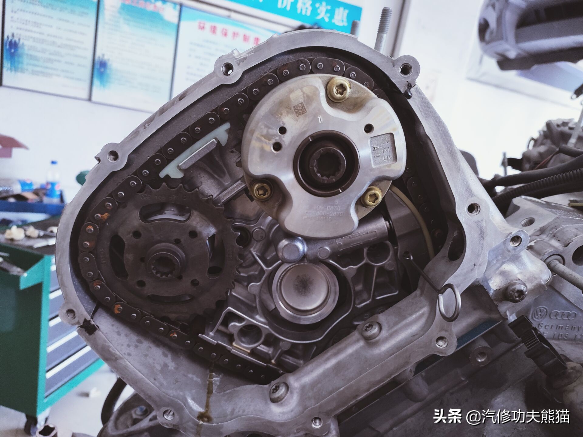 新款大众途锐烧机油吗,百万豪车为什么还烧机油