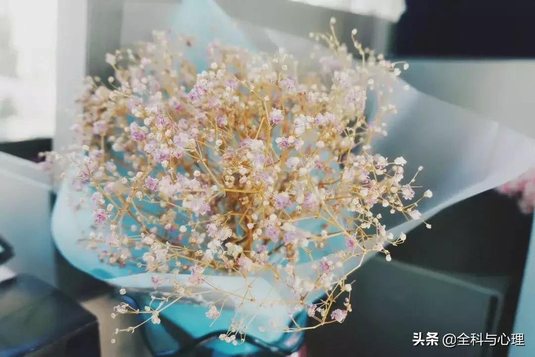 适合发朋友圈正能量短句心灵鸡汤,心灵鸡汤的正能量句子短句