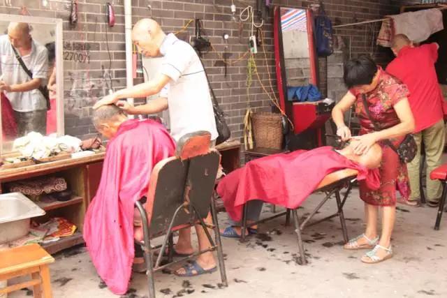 内江金街摊摊面,再见了内江的网红夜市