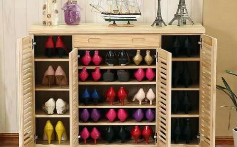 日本人总爱脱鞋不臭么,为什么日本人室内都要脱鞋