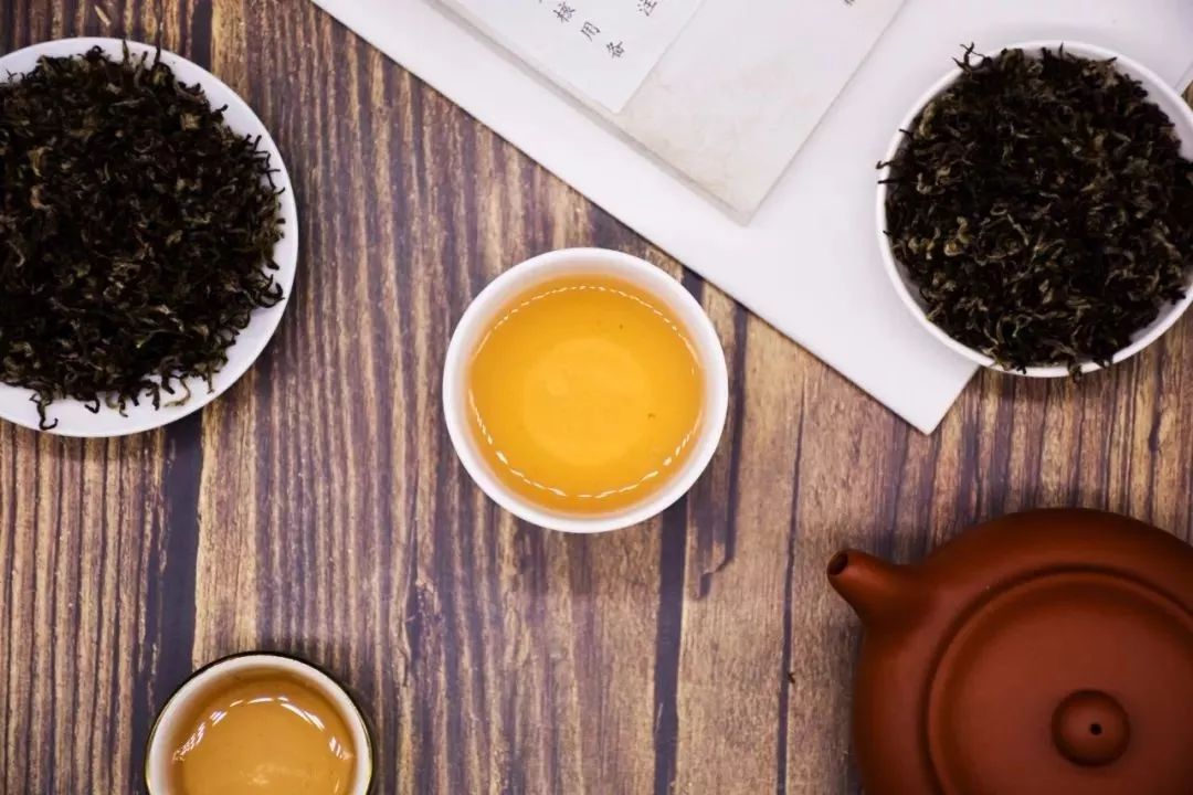 喝茶改善人体酸碱度,喝茶改变肤质的有效方法