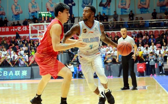 杰弗森在nba为什么没球打,艾尔杰弗森cba首秀多少分