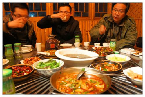 被辣椒辣到胃怎么缓解,被辣椒辣到手用什么方法可以解辣