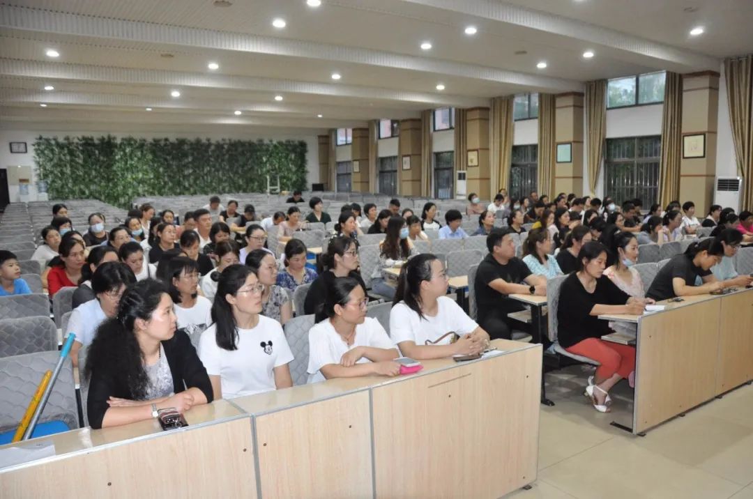 临沭实验中学高一怎么分班的,如何分班教学视频