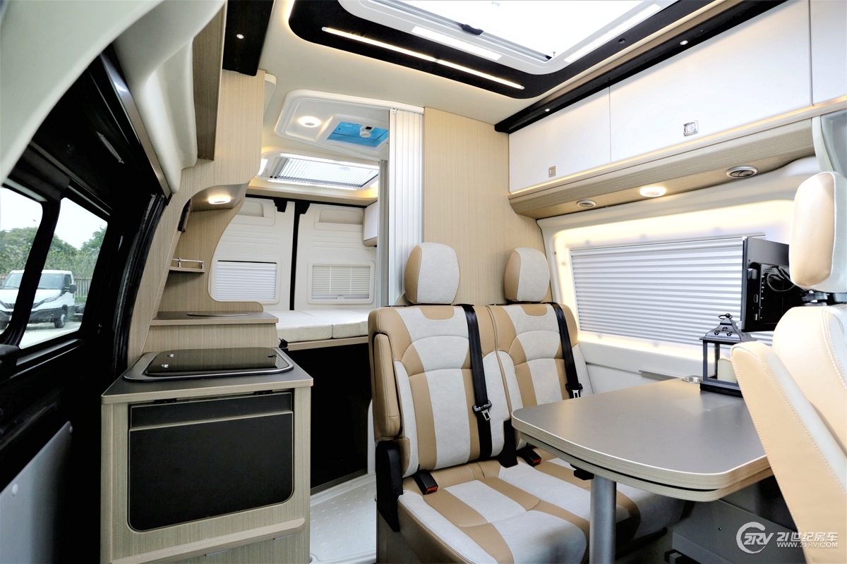 19江铃福特全顺多少钱,19.98万新全顺房车价格