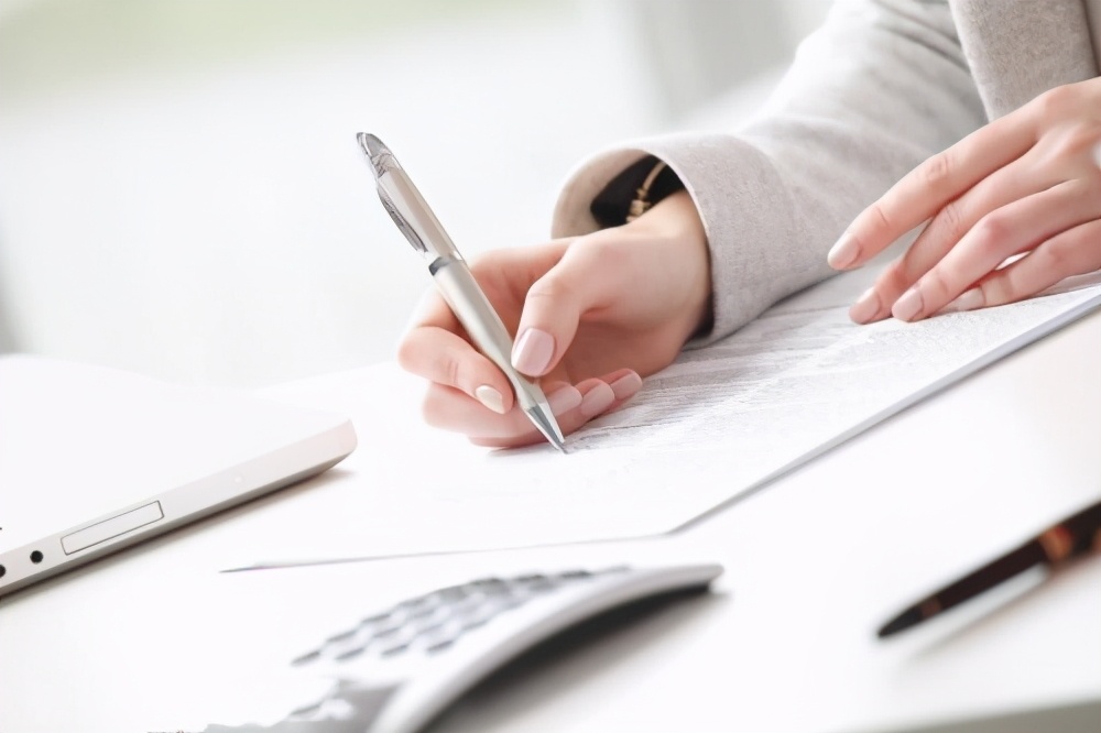 采购合同是谁来拟,采购合同范本由谁制定