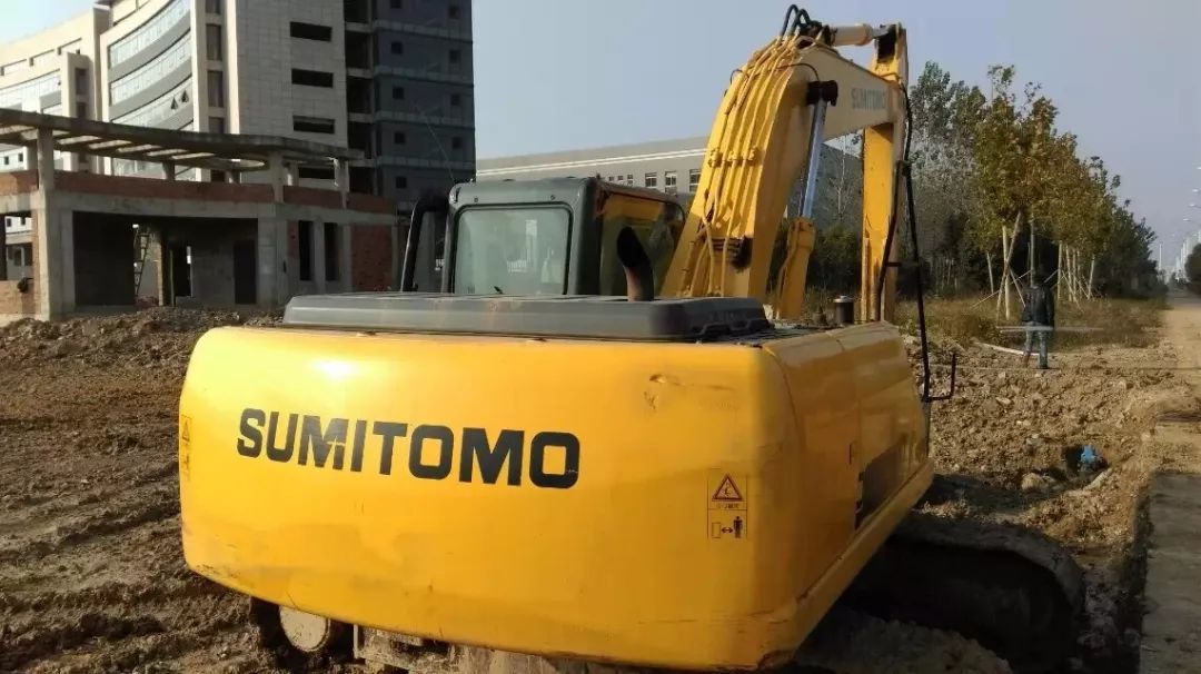 十大品牌挖掘机哪个更好,60型挖掘机排行榜