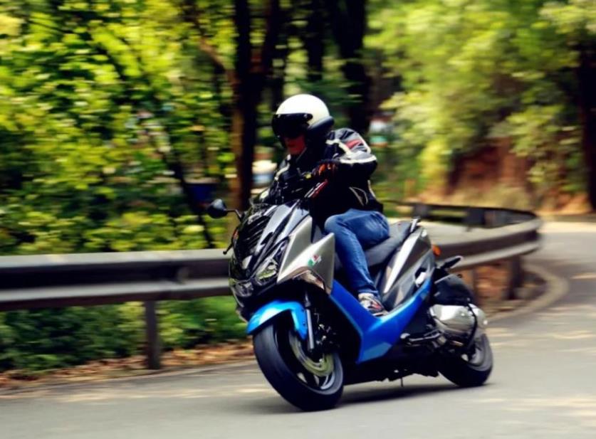 金城草蜢电动踏板,金城踏板车草蜢200可以吗