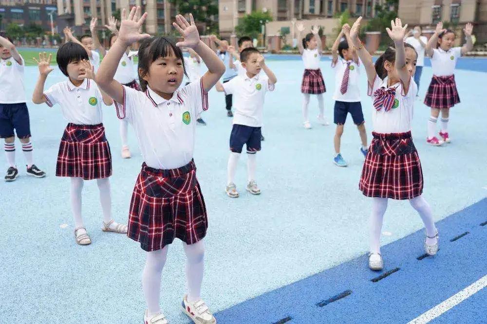 娴峰畨闀挎睙璺辜鍎垮洯姣曚笟鍏哥ぜ,鎴戜滑姣曚笟鍟﹀辜鍎垮洯