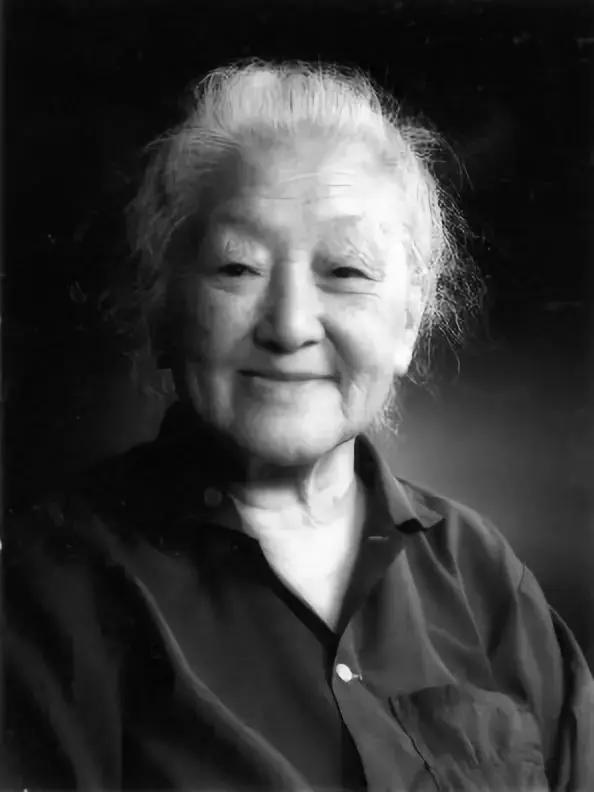 特朗普三个女儿合影照片,特朗普女儿100张罕见照片曝光