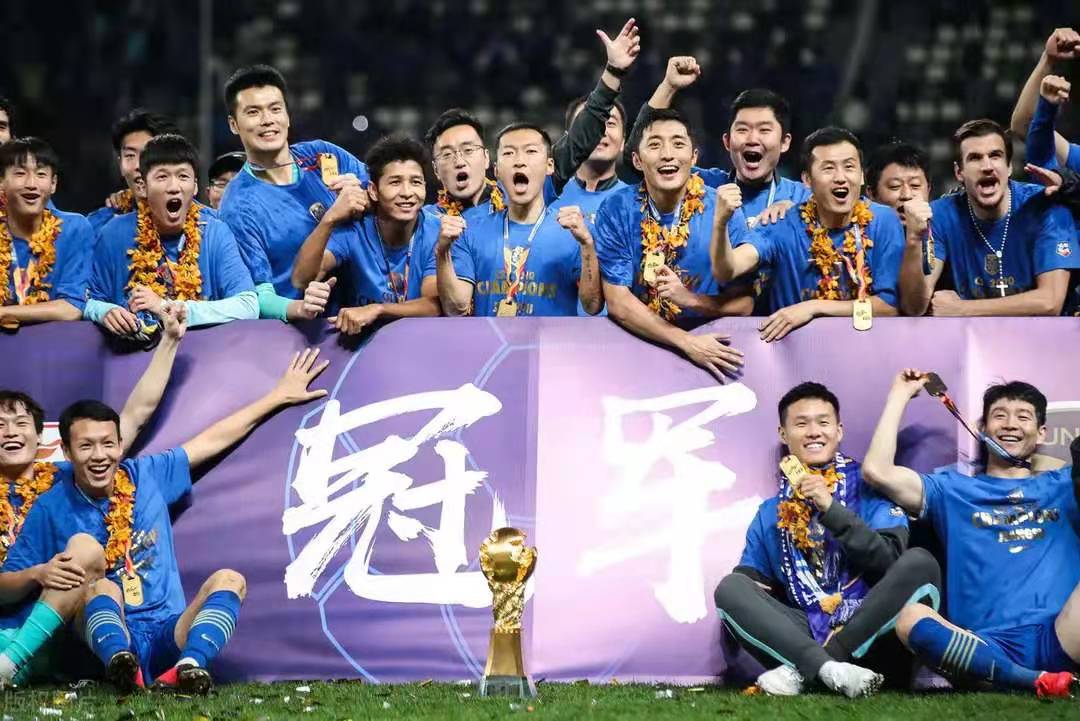 中国足球真的人才匮乏吗,如今的中国足球缺不缺教练