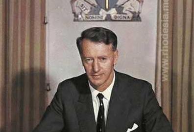 从“非洲面包篮”到“货币当废纸”,津巴布韦经历了什么?