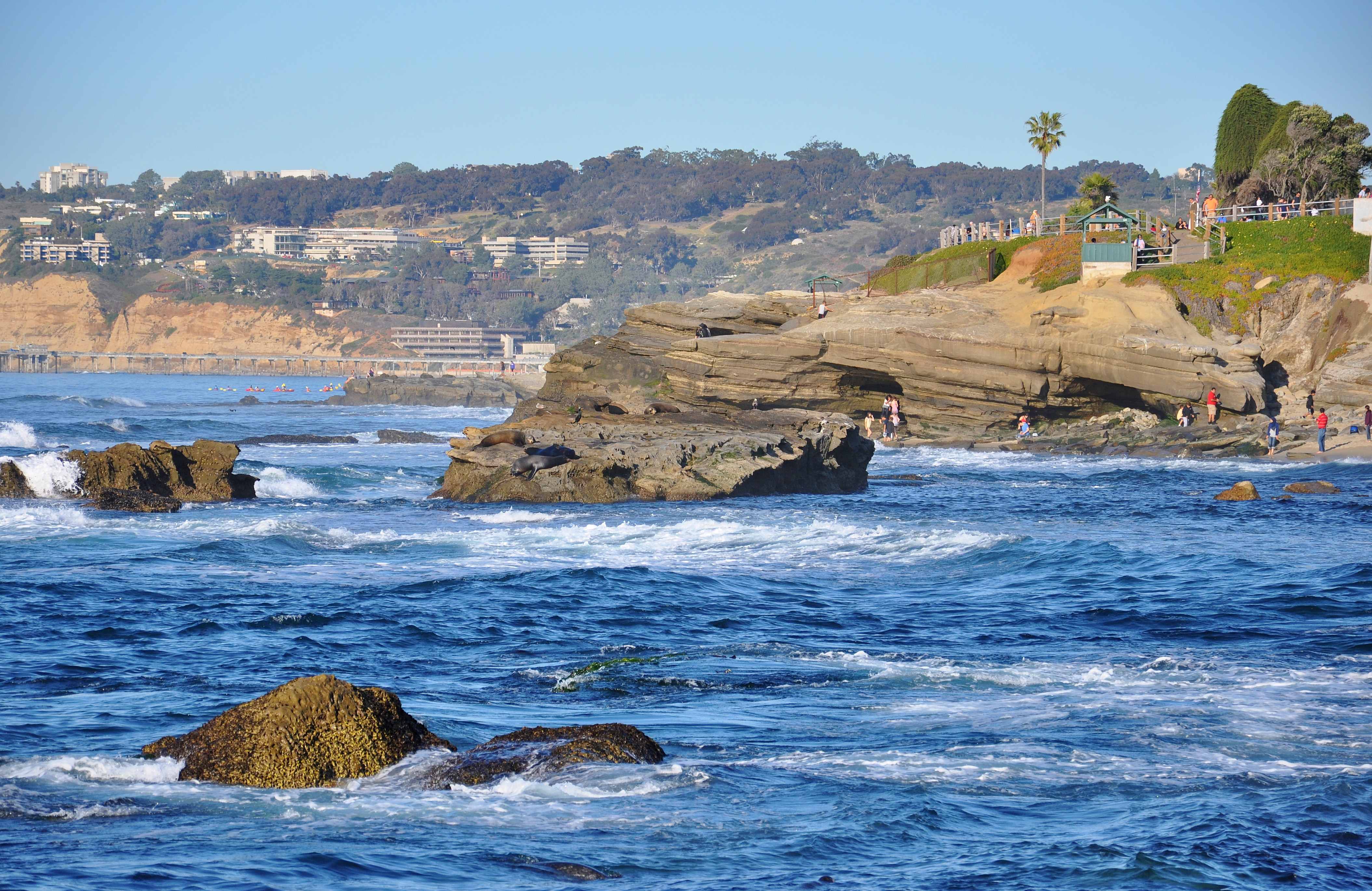 加州圣地亚哥：发现城市之外的自然之美